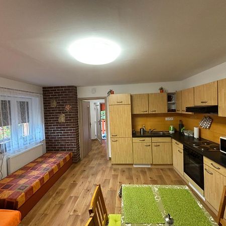 Apartman Pod Kostelem Strazov Dış mekan fotoğraf