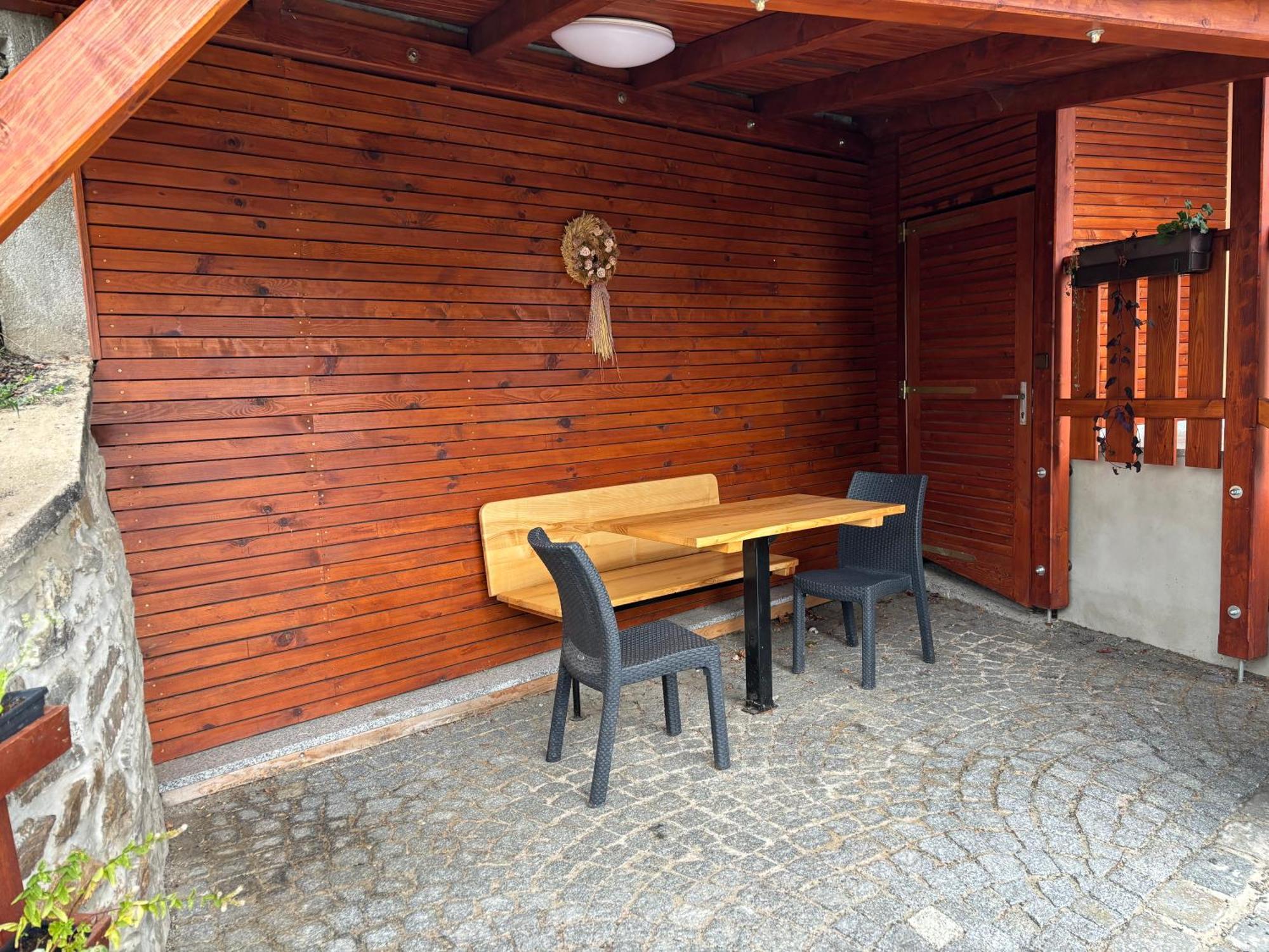 Apartman Pod Kostelem Strazov Dış mekan fotoğraf